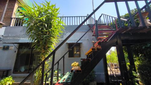 Sangkhla Buri House | Baan Job Sangkhlaburi