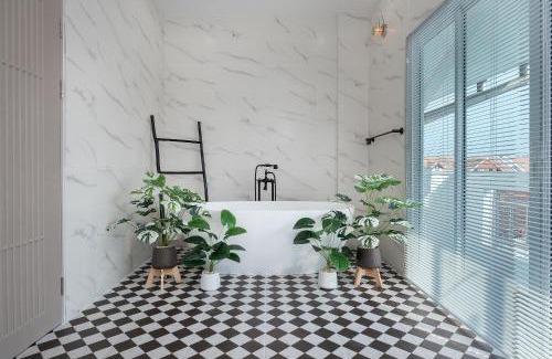 Old City Villa | Baan Khun Ree