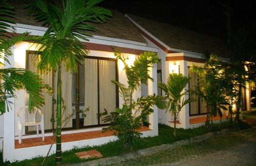 Chalong Resort | Baan Phuchalong Place
