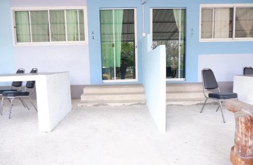 Song Phi Nong House | Baan Rai Pray Rung Kaeng Krachan