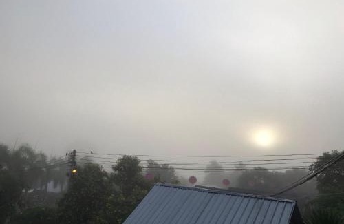 Song Phi Nong House | Baan Rai Pray Rung Kaeng Krachan