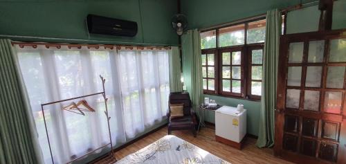 Nang Lae House | Baan Suan Taboon Homestay