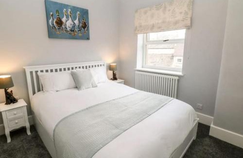 Stoney Middleton House | Babbling Brook Cottage