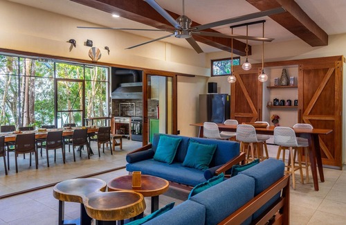 Buenavista Villa | Bacalar Casa Relaxo on the Lagoon with Private Dock