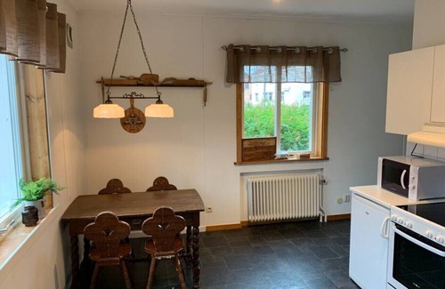 Mora Condo | Bagaren just beside the Vasaloppet finish line portal