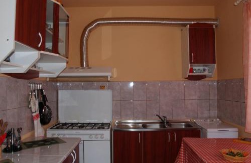 Zetea House | Bagolykő Guesthouse