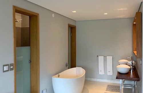 Siriuba Hotel | Bahari Suites