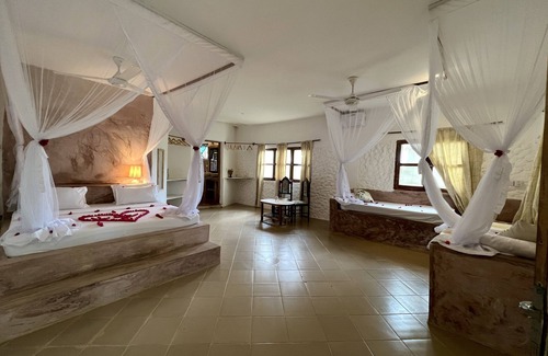 Kiwengwa Hotel | Bahati Villa