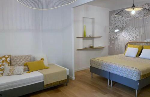 Saint-Zacharie Apartment | Bains & Rituels de Saint Clair Suite Ignis & Spa