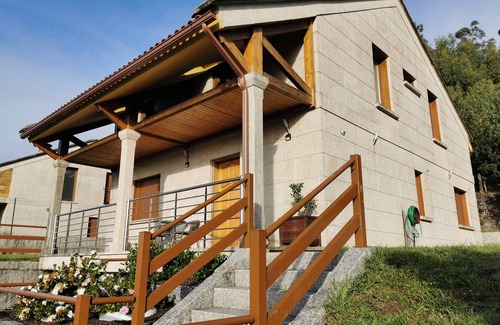 Ponte Caldelas House | Baixo O Castelo House