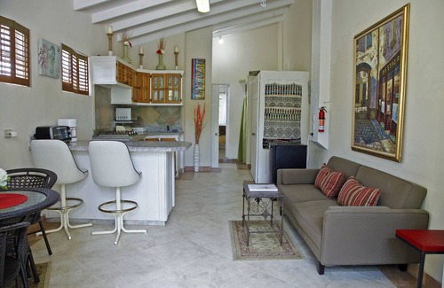 Old Trees Bay Villa | Bajan Breeze- Adjoining Apts.-Great Value in Ideal Location!