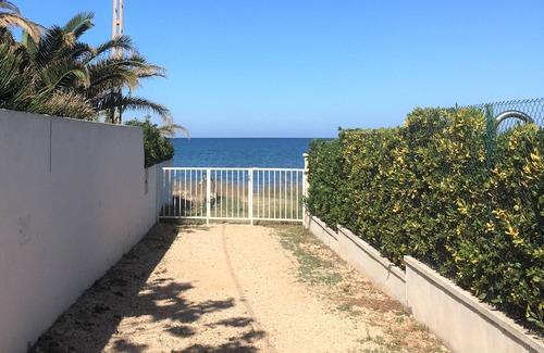 Molinell Apartment | Bajo con jardín A3 - Three Bedroom Apartment, Sleeps 6