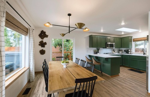 Concrete House | Baker Loop