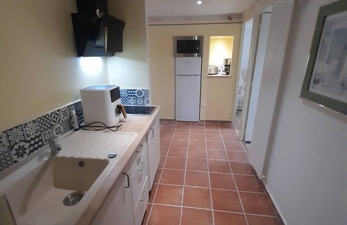 Saint-Andre-de-Roquelongue Apartment | Balcony overlooking the Corbières SOUTH OF FRANCE near Narbonne