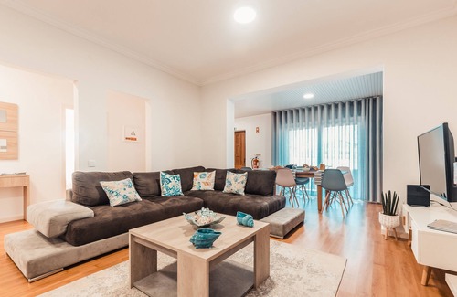 Silveira Villa | Baleia Atlantic Guest House with Pool