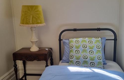 Ballarat East House | Ballarat Heritage Retreat