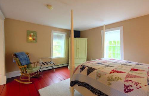 Meredith Hotel | Ballard House Inn