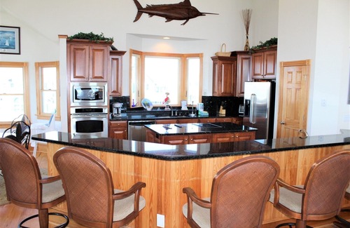 Manteo House | Ballast Point 37 - Guest Favorite 5 BR with Pool!