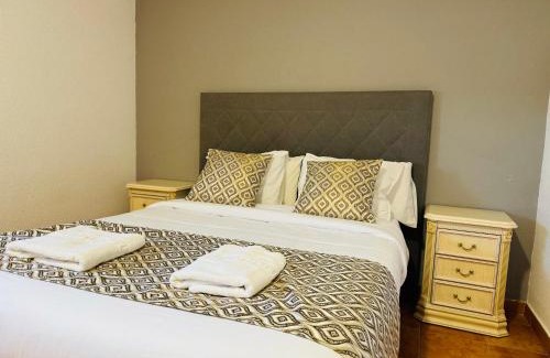 Barajas de Melo Hotel | Ballestar Hotel Bar & Grill