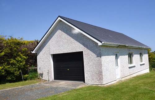 Cahore House | Ballygarrett Holiday Home by Interhome