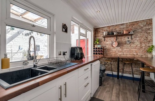 Belfast Apartment | Ballyhackamore - The Best Area In Belfast