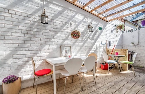 Belfast Apartment | Ballyhackamore - The Best Area In Belfast