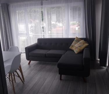 Lansdowne Apartment | Balmoral Apartment