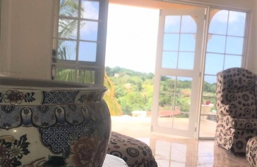 Bamboo House | Bamboo Breeze Inn