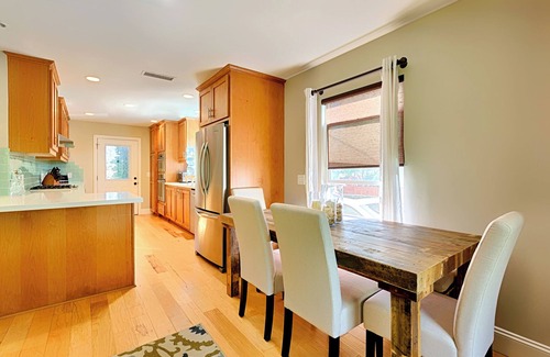 Beach Barber Tract House | Bamboo Hideaway
