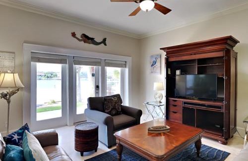 Sunset Pass House | Banana Bay Townhome #13932 - Playa Way