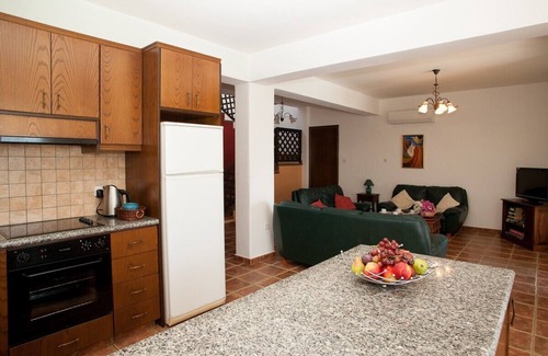 Kissonerga Villa | Banana Gardens Villa