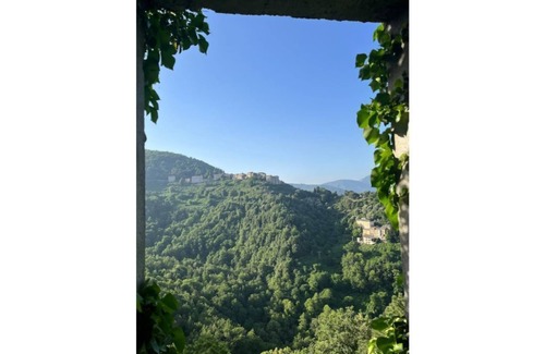 Carcheto-Brustico Apartment | Bandit's Lair