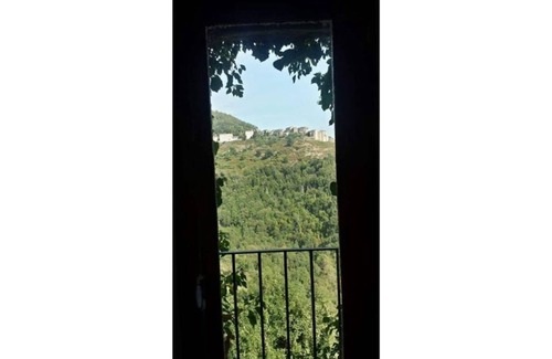 Carcheto-Brustico Apartment | Bandit's Lair