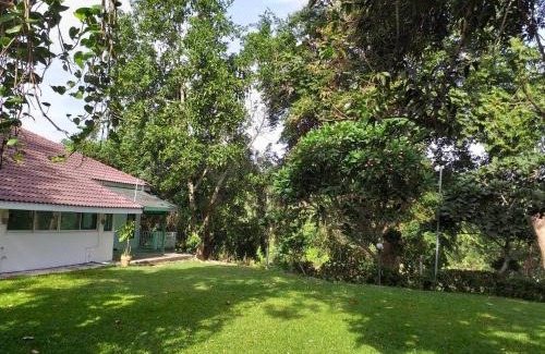 Kanchanaburi Resort | Bansuanmaenamบ้านสวนแม่น้ำ-บ้านริมน้ำA