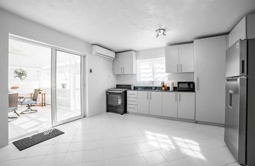 Bridgetown Apartment | Banyan Beach Cottage