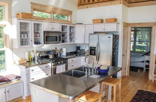 Steuben Cabin | BAR ISLAND COTTAGE - Town of Milbridge