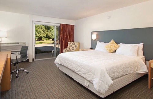 Holtville Hotel | Barbara Worth Resort