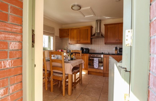 Golden Grove Cottage | Barcud Cottage