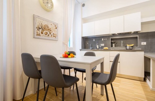 Duomo Apartment | Bargello Modern apartment
