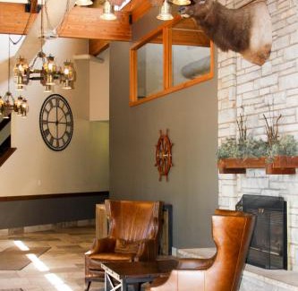 Superior Resort | Barkers Island Inn Resort & Conference Center