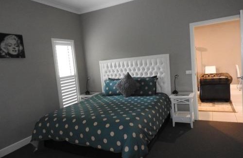 Rutherglen Bed & Breakfast | Barklysuites Apartments