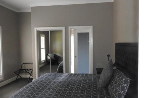 Rutherglen Bed & Breakfast | Barklysuites Apartments