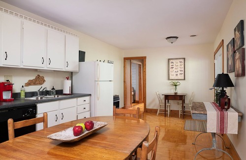 Waneta House | Barn-house on the hill ⭐️Berea⭐️McKee