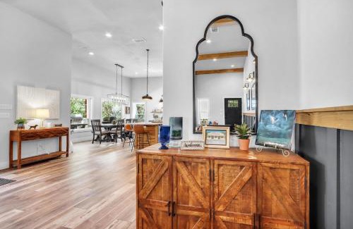 Wimberley House | Barndo on the Blanco