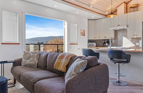 Pitt Meadows Other | Barndominium Scenic 5 Acre Farm on the Pitt River