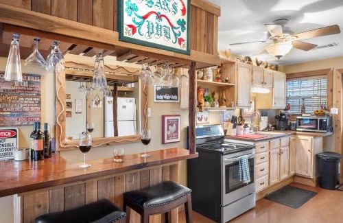 Georgetown House | Barndominium with Farm and Firepit near Lake Georgetown