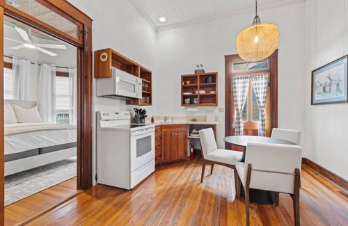 Fredericksburg House | Baron's Creek Ranch | Big Groups | 3 Homes