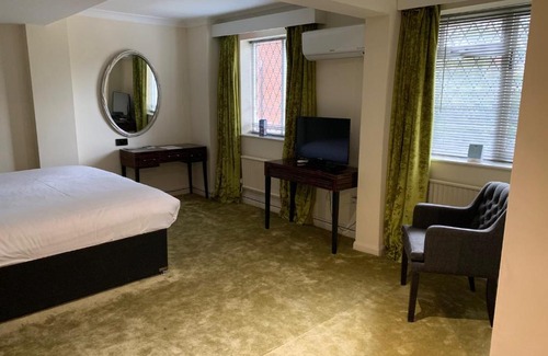 Walsall Hotel | Barons Court Hotel Walsall