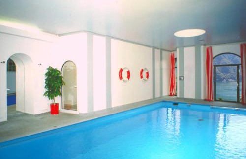 Castagnola Apartment | Barony Olive mit Hund