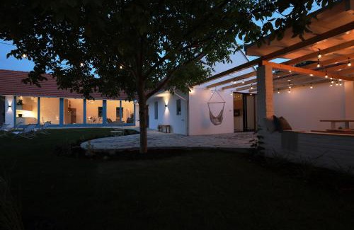 Valtice Villa | Barvířka